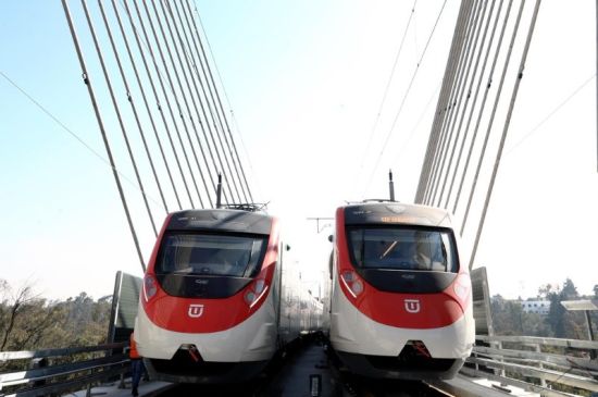 Tras 15 años de ingeniería probada el Tren México–Toluca entra en servicio